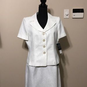 2pc White Short Sleeve Suit